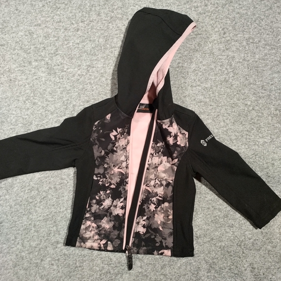 Girls Softshell jacket - Picture 2 of 6